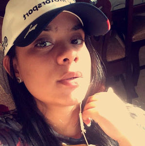 Meet your Posher, Anny lisselot